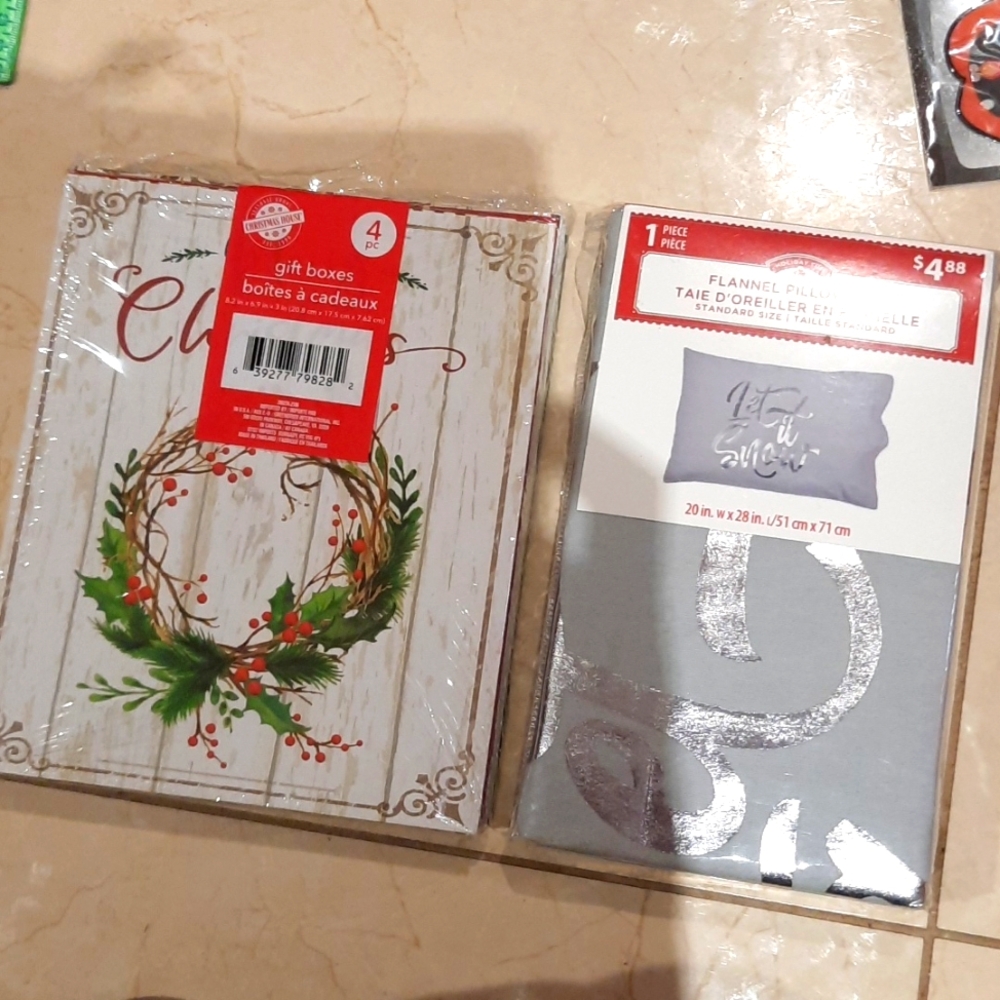 🎄SINGLE "LET IT SNOW" FLANNEL PILLOWCASE SOFT METALLIC + 4 PACK GIFT 🎁 BOXES
